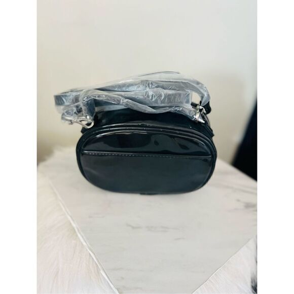 TAHARI Laguna Crossbody Bag, Vegan Patent Leather, Black, Adjustable Strap, NWT - Picture 16 of 16